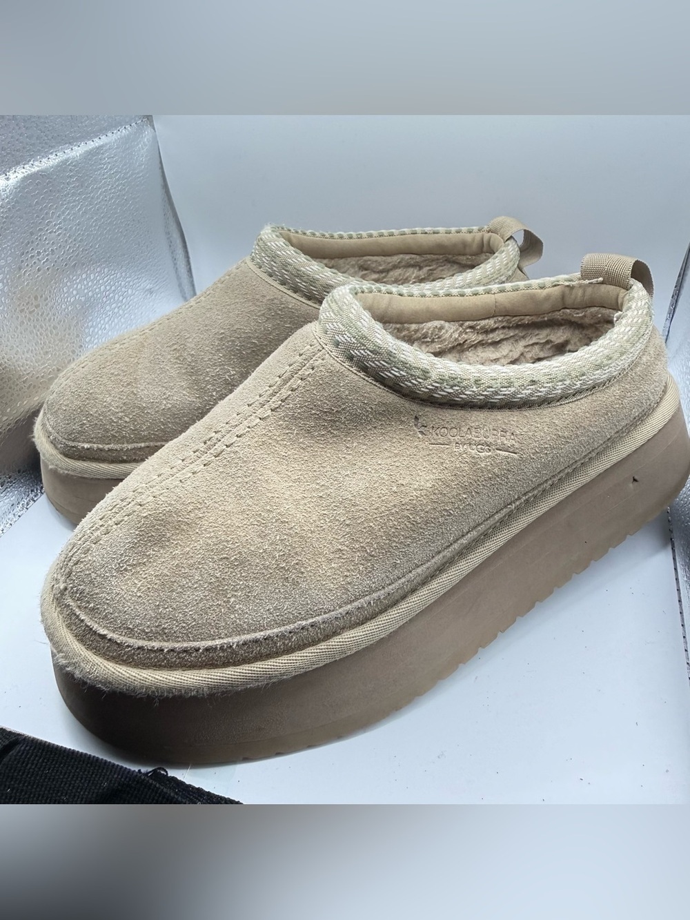 Koolaburra Beige/Tan Rubber Outsole Slip-On Sandal Soles